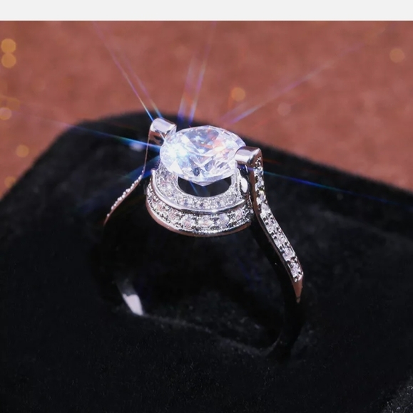 New 925 Wedding Ring Round Cut White sapphire - Picture 4 of 6